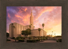 Load image into Gallery viewer, Los Angeles Light of the World