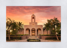 Load image into Gallery viewer, Newport Beach Lift Me Up
