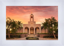 Load image into Gallery viewer, Newport Beach Lift Me Up