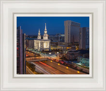 Load image into Gallery viewer, Philadelphia Temple Nightlife