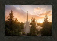 Load image into Gallery viewer, Portland High Glow