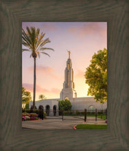 Load image into Gallery viewer, Redlands Eventide