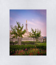 Load image into Gallery viewer, Spokane Flowers