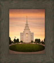 Load image into Gallery viewer, Kansas City Golden