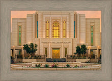 Load image into Gallery viewer, Gilbert Detail