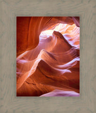 Load image into Gallery viewer, Antelope Canyon Corkscrew