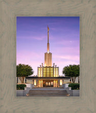 Load image into Gallery viewer, Atlanta Crescent Moon