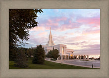 Load image into Gallery viewer, Bountiful Pastel Light