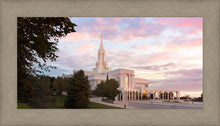 Load image into Gallery viewer, Bountiful Pastel Light