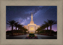 Load image into Gallery viewer, Gilbert Celestial