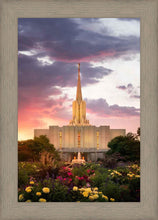Load image into Gallery viewer, Jordan River Flowers