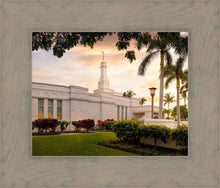 Load image into Gallery viewer, Kona Sunset Panorama