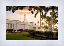 Load image into Gallery viewer, Kona Sunset Panorama