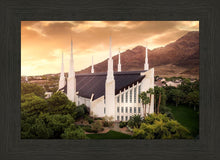 Load image into Gallery viewer, Las Vegas Desert Oasis Aerial