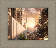 Load image into Gallery viewer, Manhattan Solace