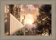 Load image into Gallery viewer, Manhattan Solace