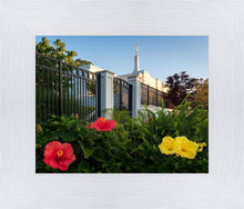 Load image into Gallery viewer, Memphis Flowers