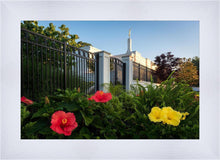 Load image into Gallery viewer, Memphis Flowers