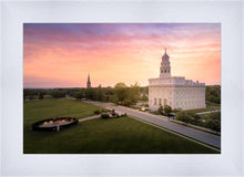 Load image into Gallery viewer, Nauvoo Sunburst Daybreak