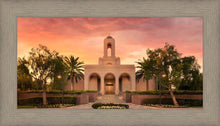 Load image into Gallery viewer, Newport Beach Lift Me Up