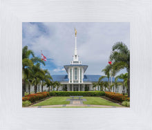 Load image into Gallery viewer, Pape'ete In The Day