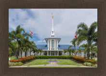 Load image into Gallery viewer, Pape'ete In The Day