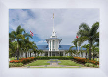 Load image into Gallery viewer, Pape'ete In The Day