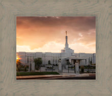 Load image into Gallery viewer, Reno Sunrise