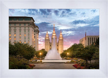 Load image into Gallery viewer, Salt Lake Fountain