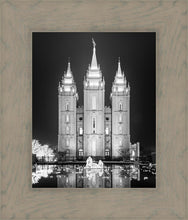 Load image into Gallery viewer, Salt Lake Nativity