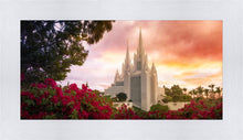 Load image into Gallery viewer, San Diego Flowers