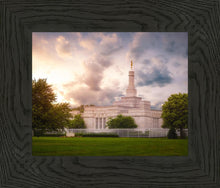Load image into Gallery viewer, Stormy Columbus