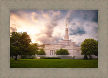 Load image into Gallery viewer, Stormy Columbus