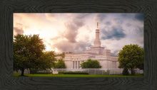 Load image into Gallery viewer, Stormy Columbus