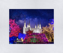 Load image into Gallery viewer, Washington DC Temple Christmas Lights