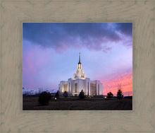 Load image into Gallery viewer, Saratoga Springs Glorious