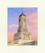 Load image into Gallery viewer, Helena Montana Look Up