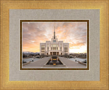 Load image into Gallery viewer, Saratoga Springs Utah Golden Sunrise