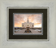 Load image into Gallery viewer, Saratoga Springs Utah Golden Sunrise