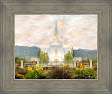 Load image into Gallery viewer, Orem Utah Sunrise Flowers