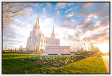 Load image into Gallery viewer, Brigham Utah Springs Light