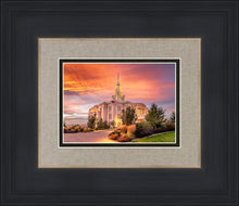 Load image into Gallery viewer, Payson Utah Sunset