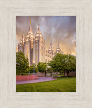 Load image into Gallery viewer, Salt Lake City Utah Eternal Glow