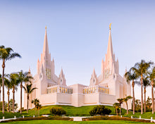 Load image into Gallery viewer, San Diego California Glow
