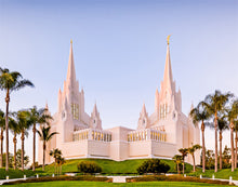 Load image into Gallery viewer, San Diego California Glow