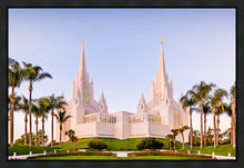 Load image into Gallery viewer, San Diego California Glow