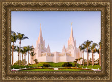 Load image into Gallery viewer, San Diego California Glow
