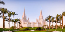 Load image into Gallery viewer, San Diego California Glow