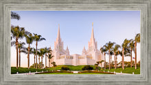 Load image into Gallery viewer, San Diego California Glow
