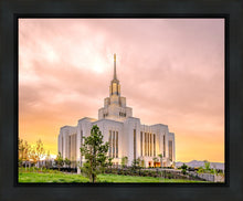 Load image into Gallery viewer, Saratoga Springs Utah Pink Glow
